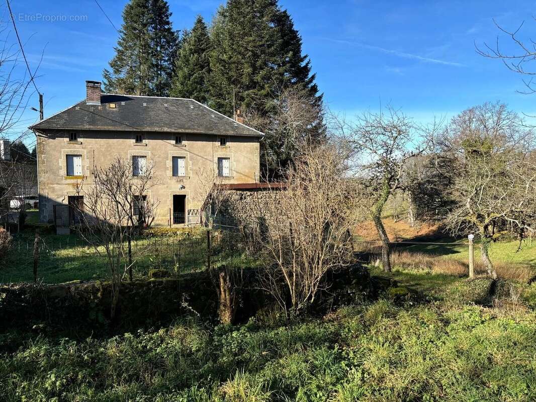 Appartement à BOURGANEUF