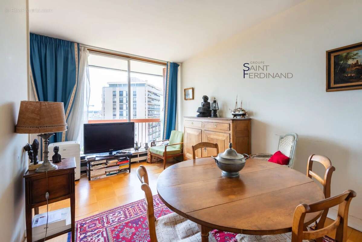 Appartement à BOULOGNE-BILLANCOURT