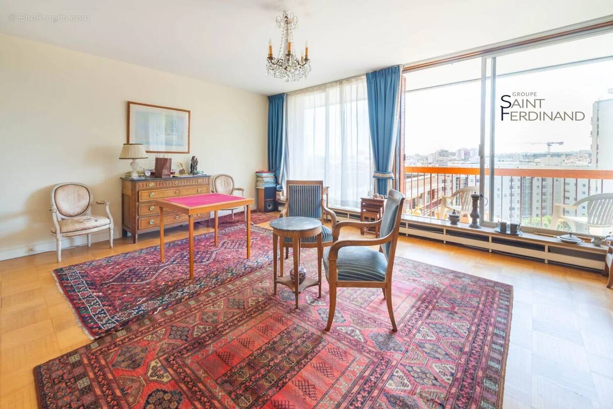 Appartement à BOULOGNE-BILLANCOURT