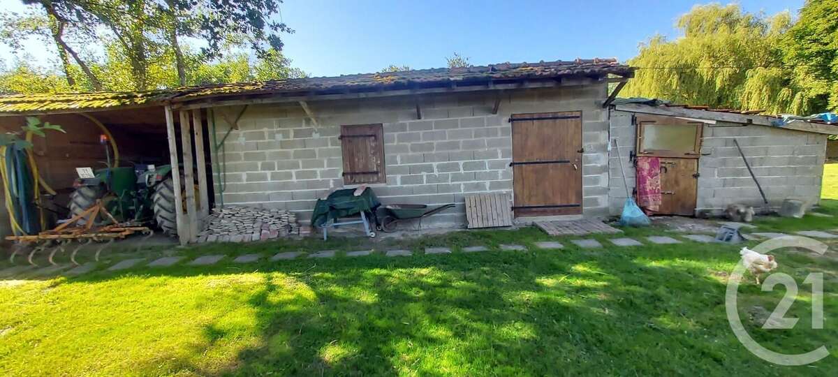 Maison à MENETREUIL