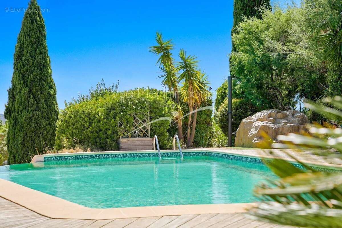 Maison à LE LAVANDOU