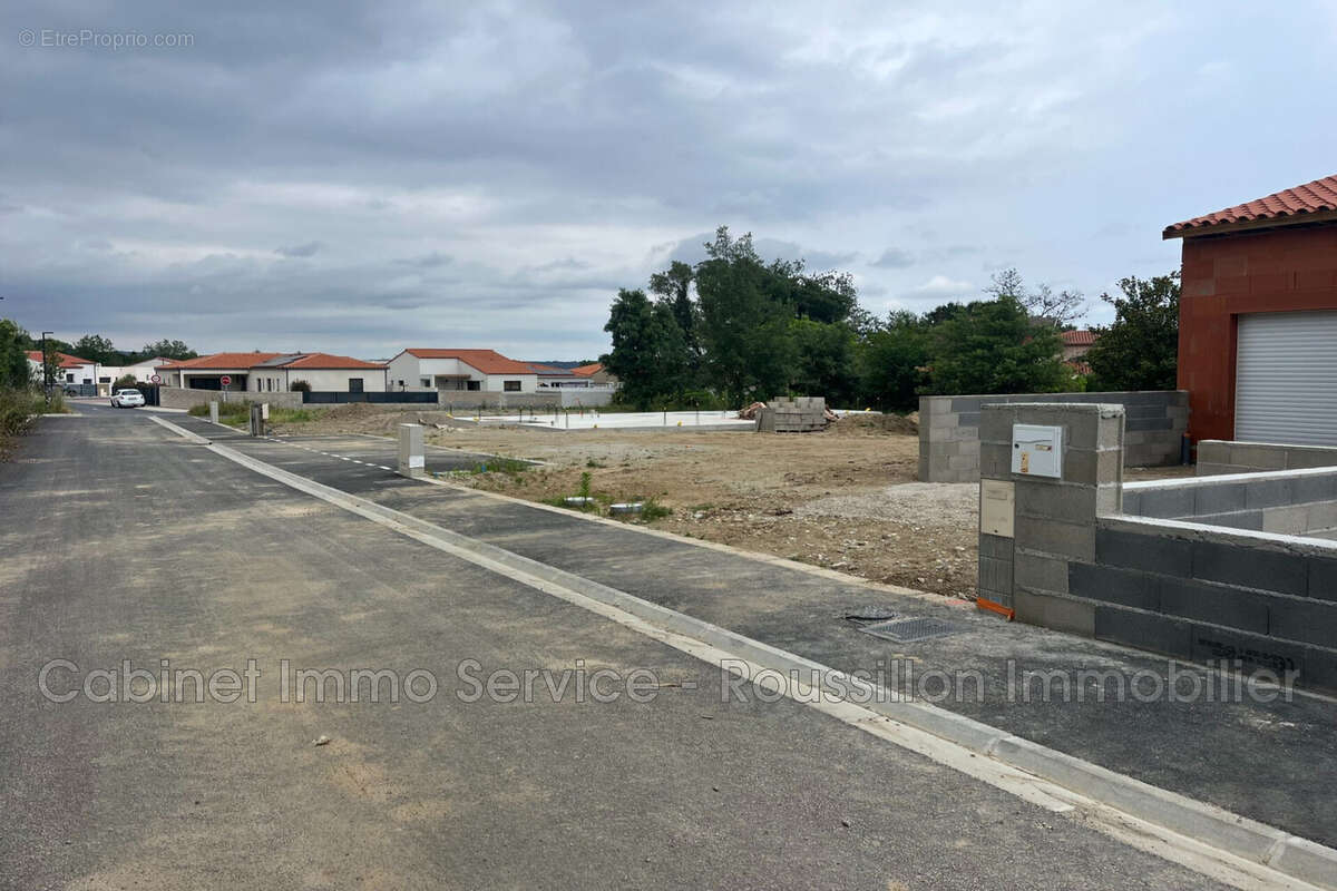 Terrain à MAUREILLAS-LAS-ILLAS