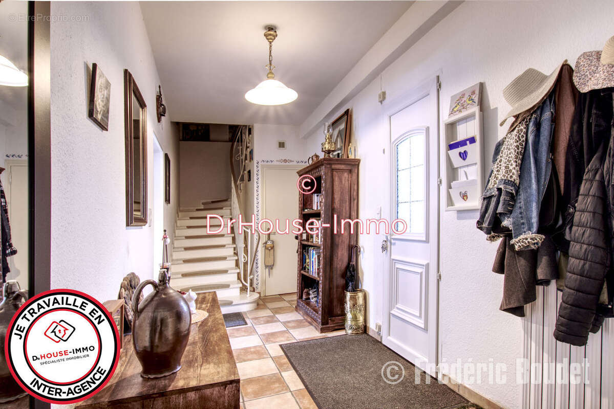 Maison à BOURDEILLES