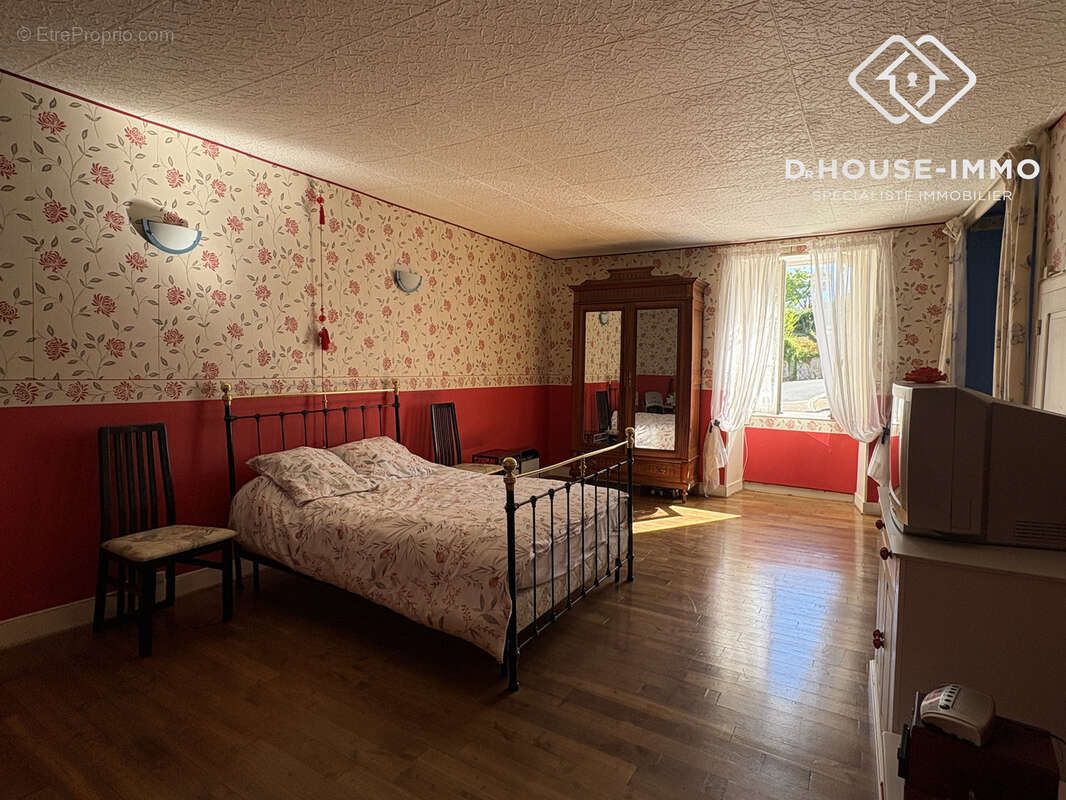 Maison à MILHAC-DE-NONTRON