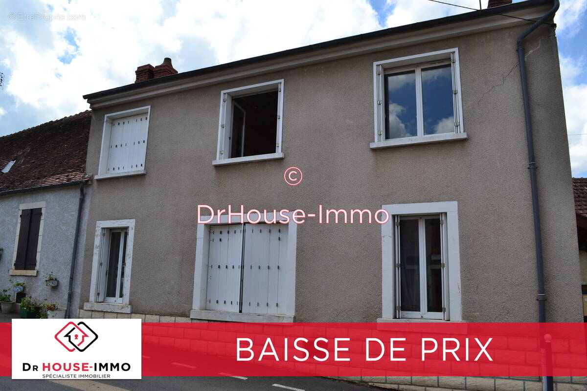 Maison à DUN-SUR-AURON