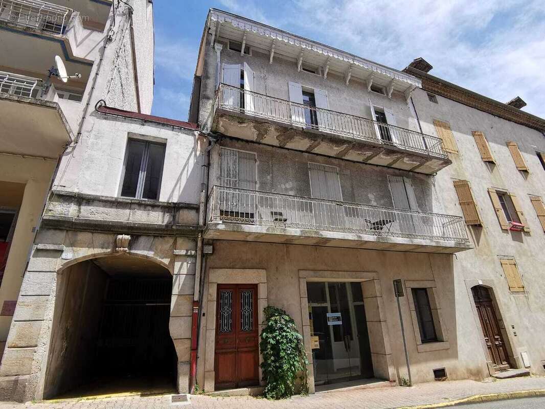   - Appartement à AUBENAS