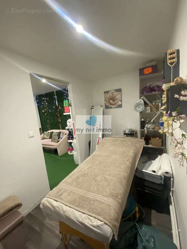 Commerce à LES ABYMES