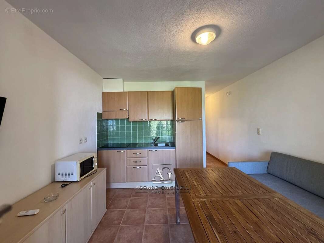 Appartement à LINGUIZZETTA