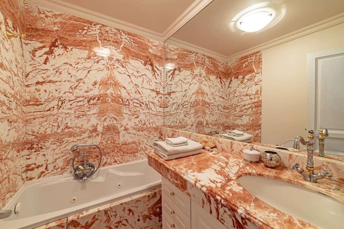 Appartement à SAINT-JEAN-CAP-FERRAT