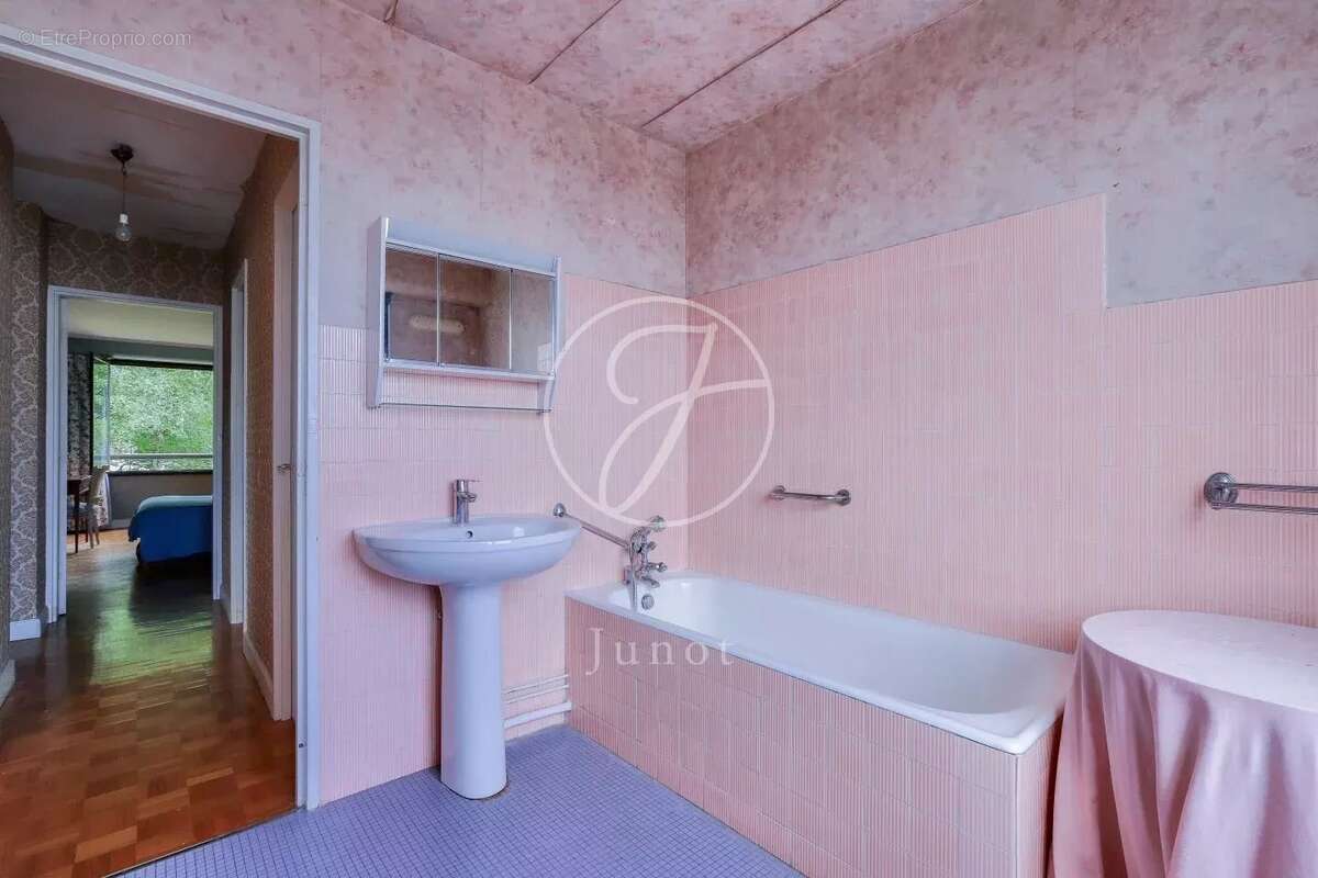 Appartement à SAINT-CLOUD