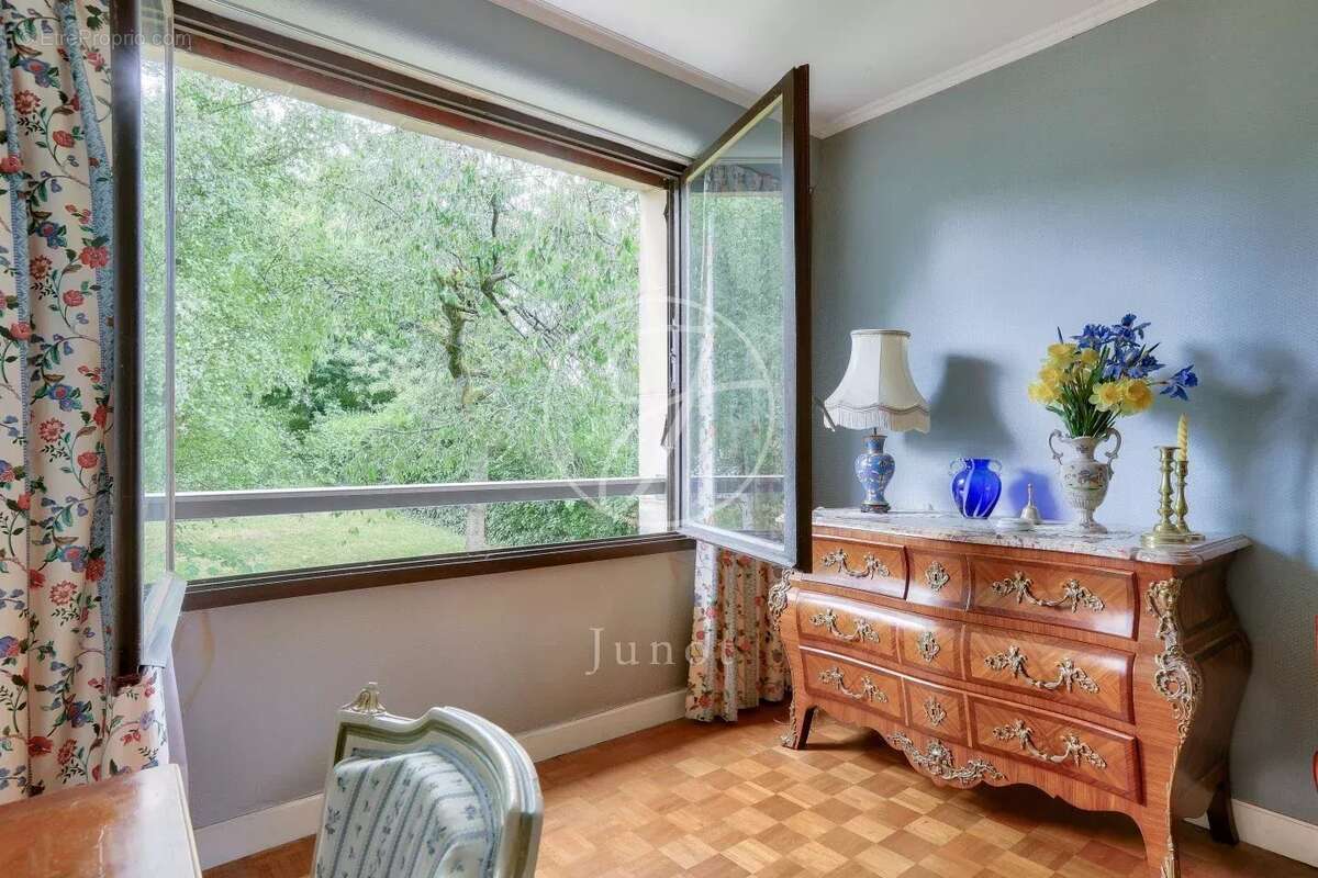 Appartement à SAINT-CLOUD