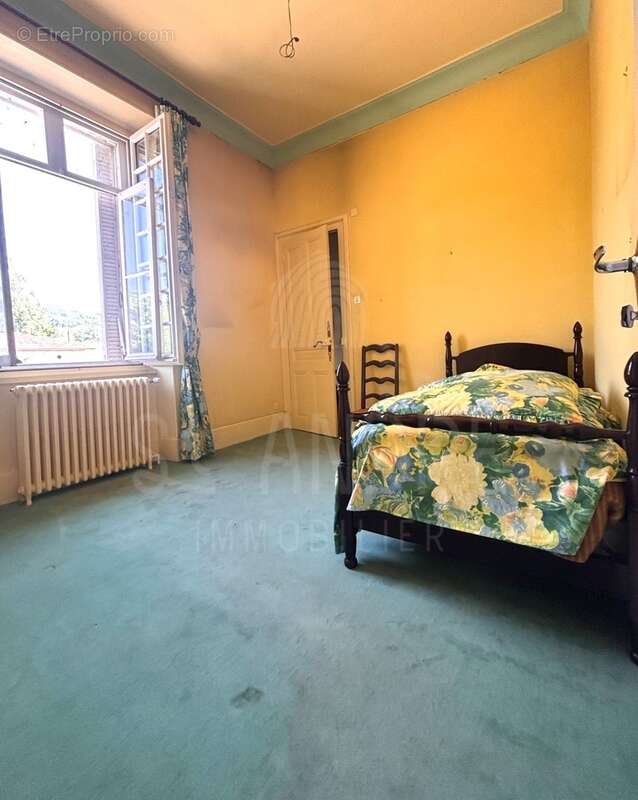 Maison à LA COTE-SAINT-ANDRE