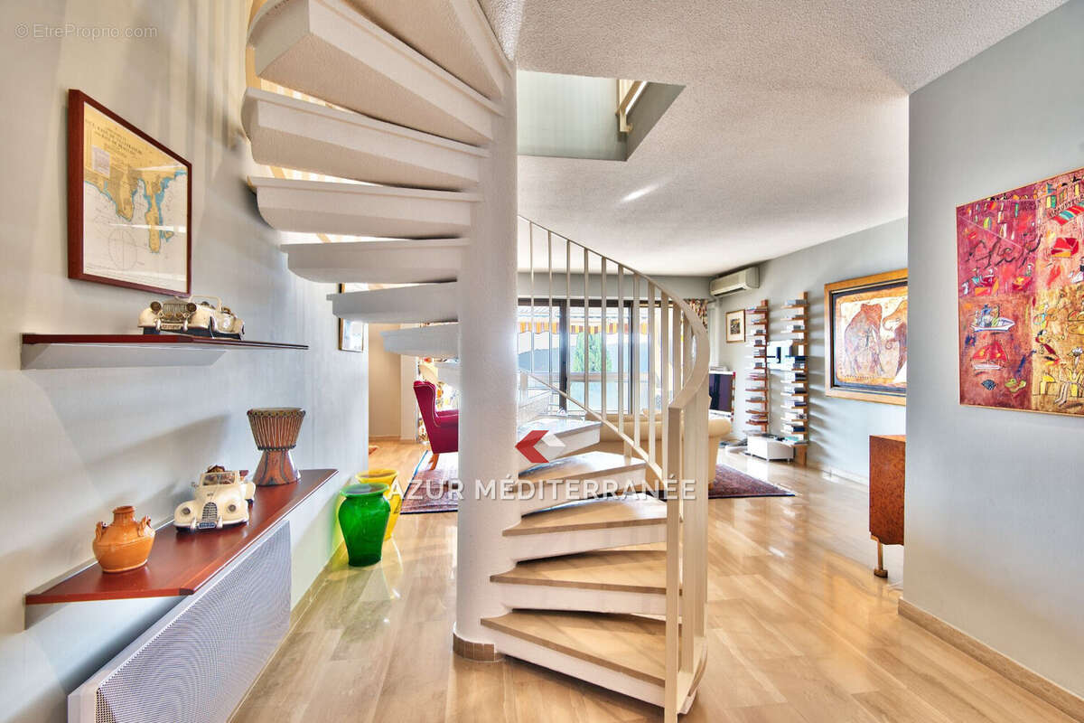 Appartement à VILLEFRANCHE-SUR-MER