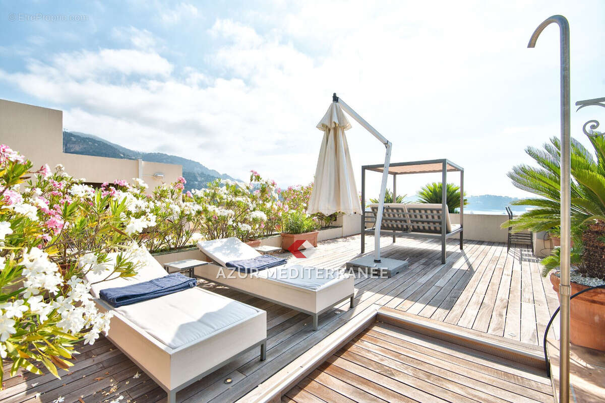 Appartement à VILLEFRANCHE-SUR-MER