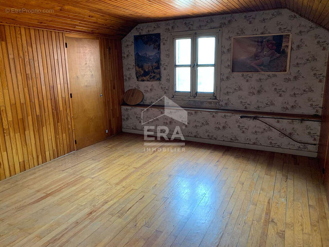 Maison à CHARAVINES