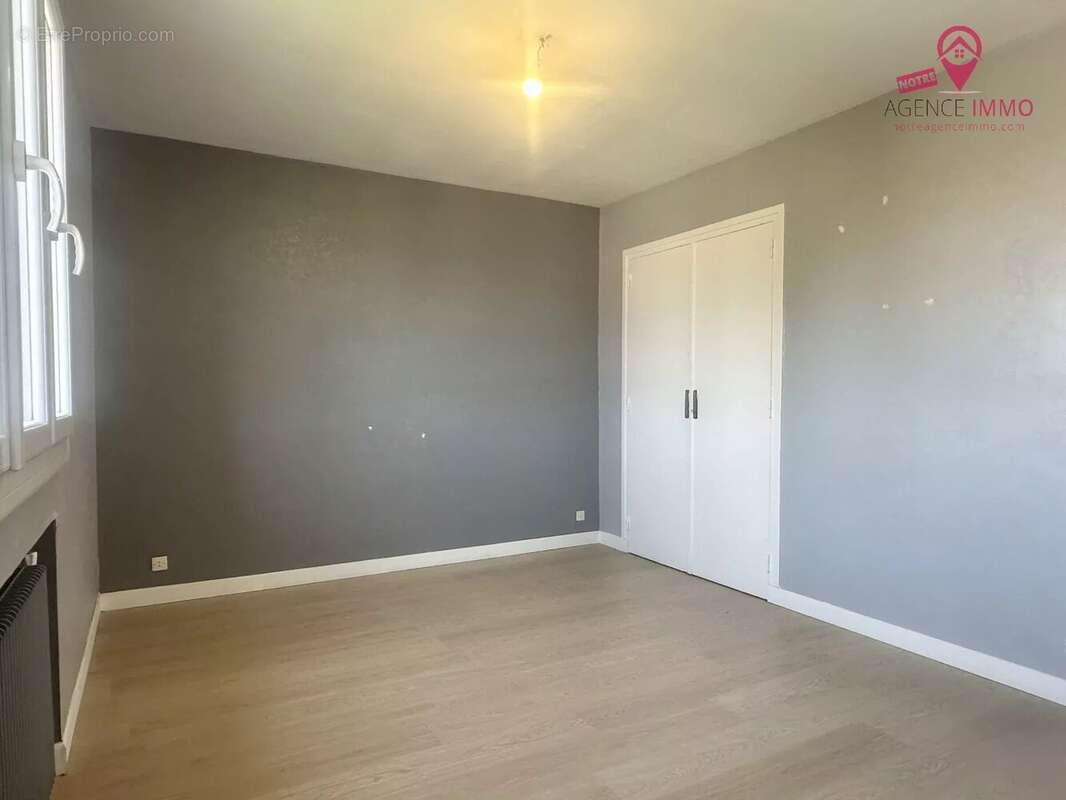 Appartement à VAULX-EN-VELIN