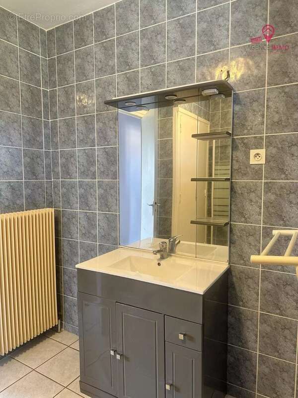 Appartement à VAULX-EN-VELIN