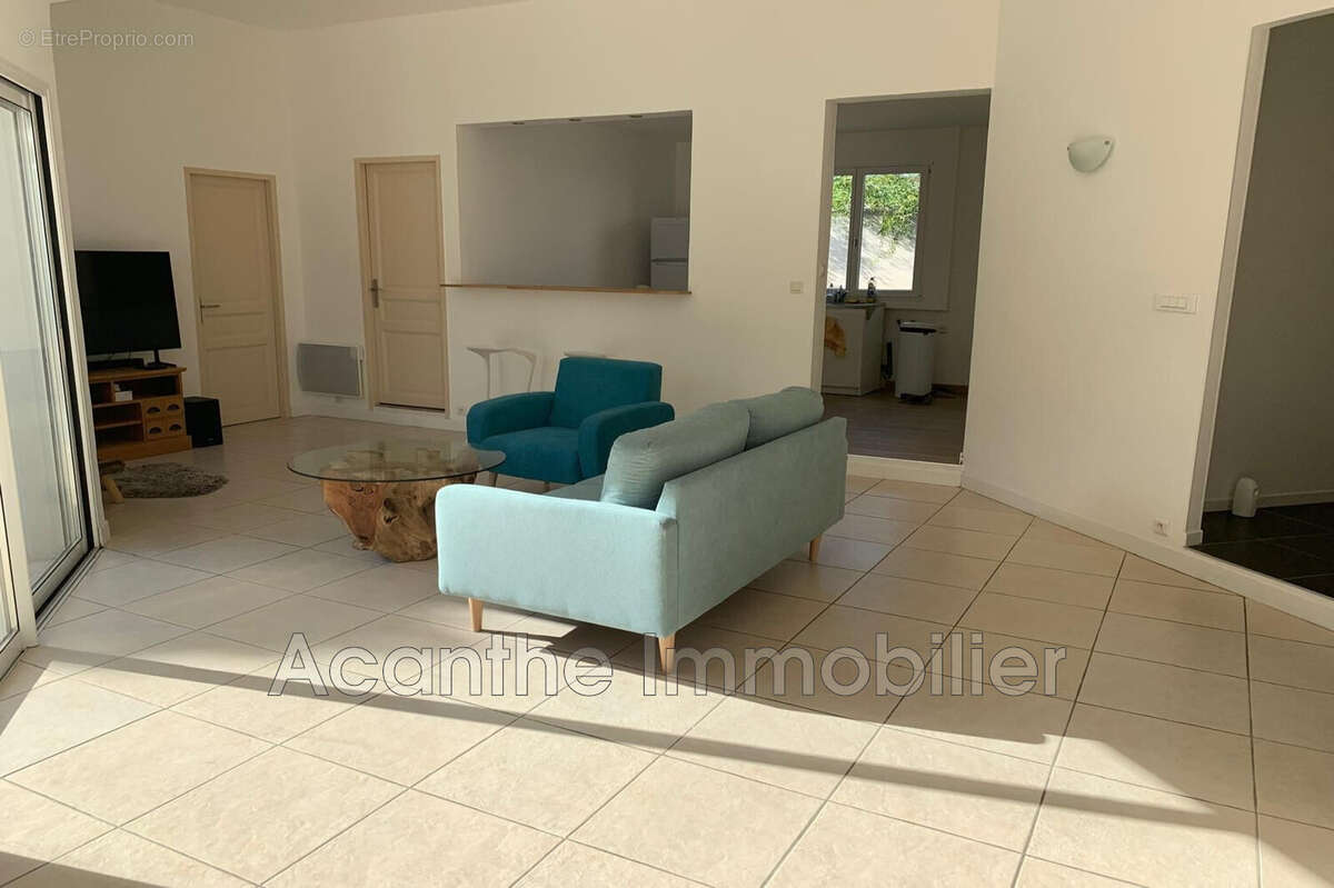 Maison à SAINT-GELY-DU-FESC