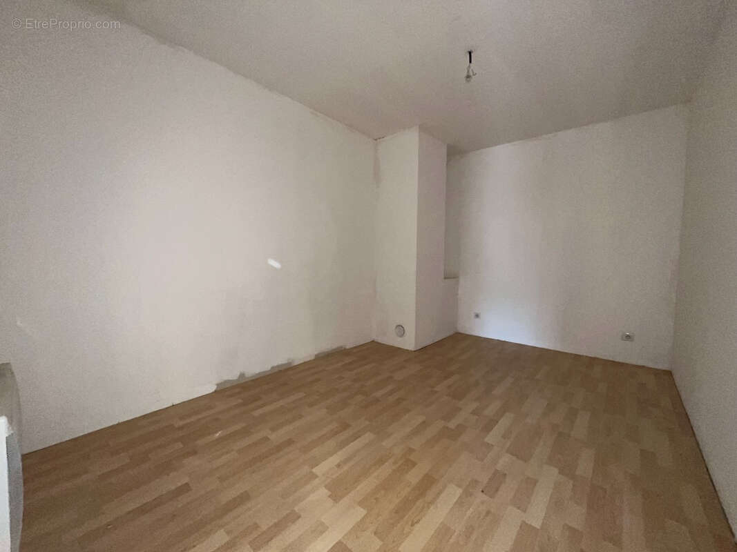 Maison à CASTELMORON-SUR-LOT