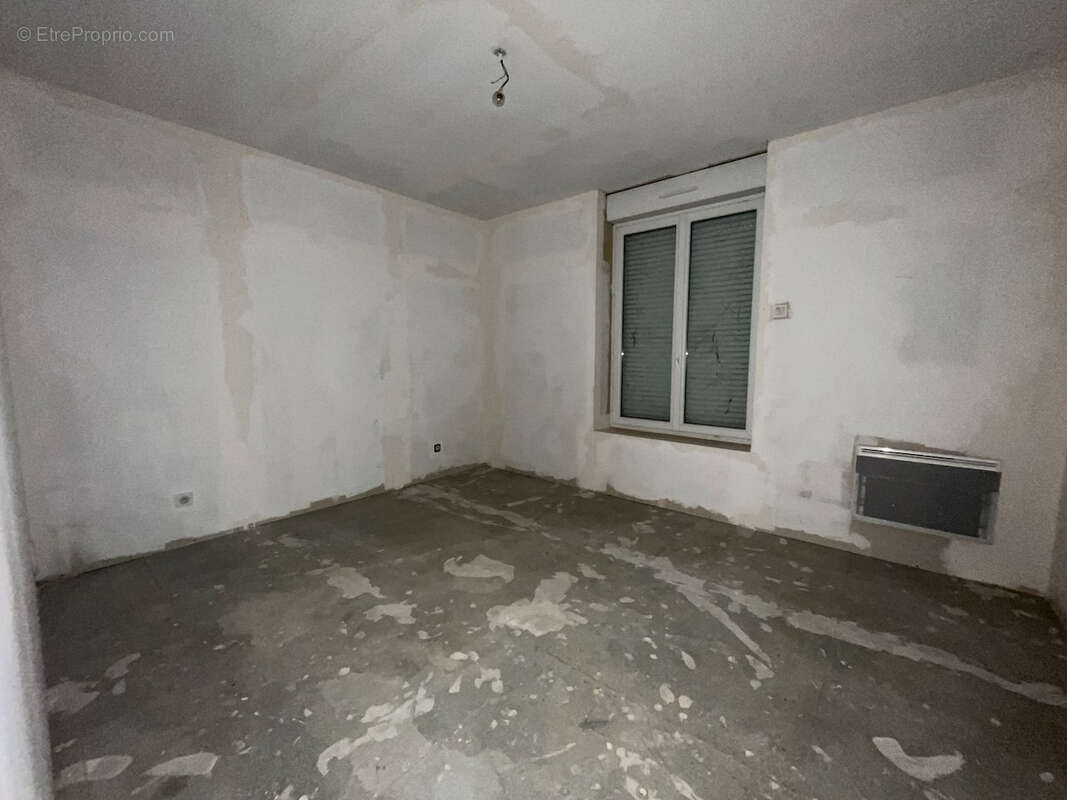 Maison à CASTELMORON-SUR-LOT