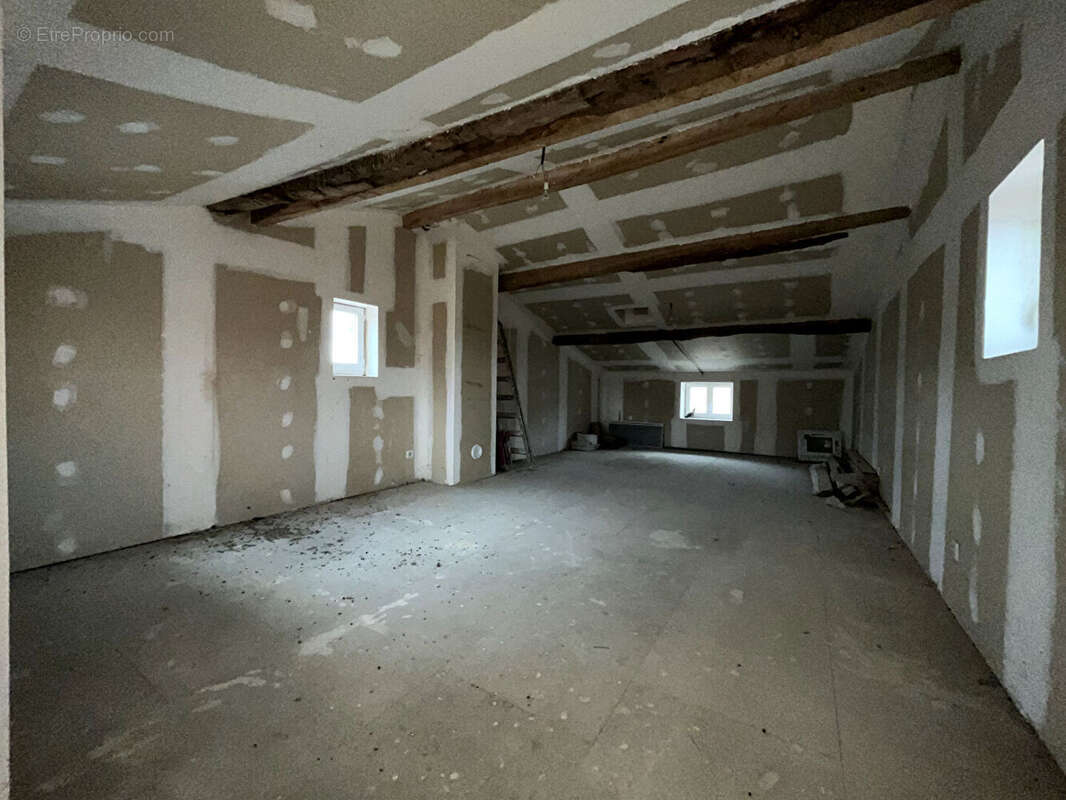 Maison à CASTELMORON-SUR-LOT