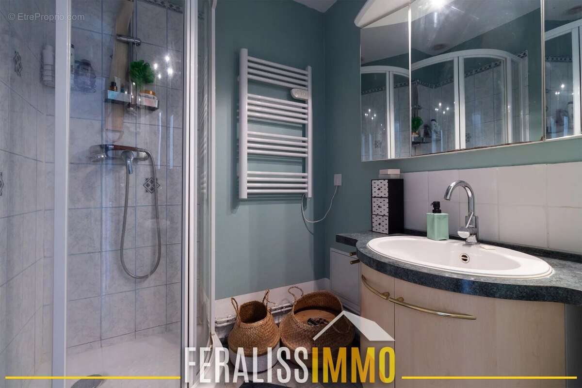 Maison à JOUY-LE-MOUTIER