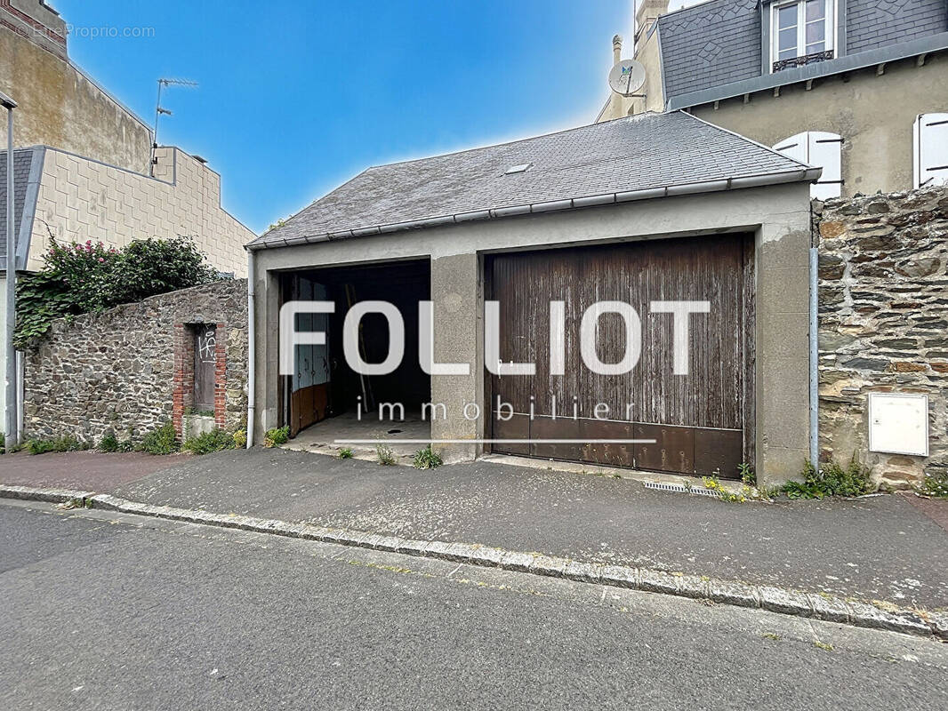 Parking à GRANVILLE