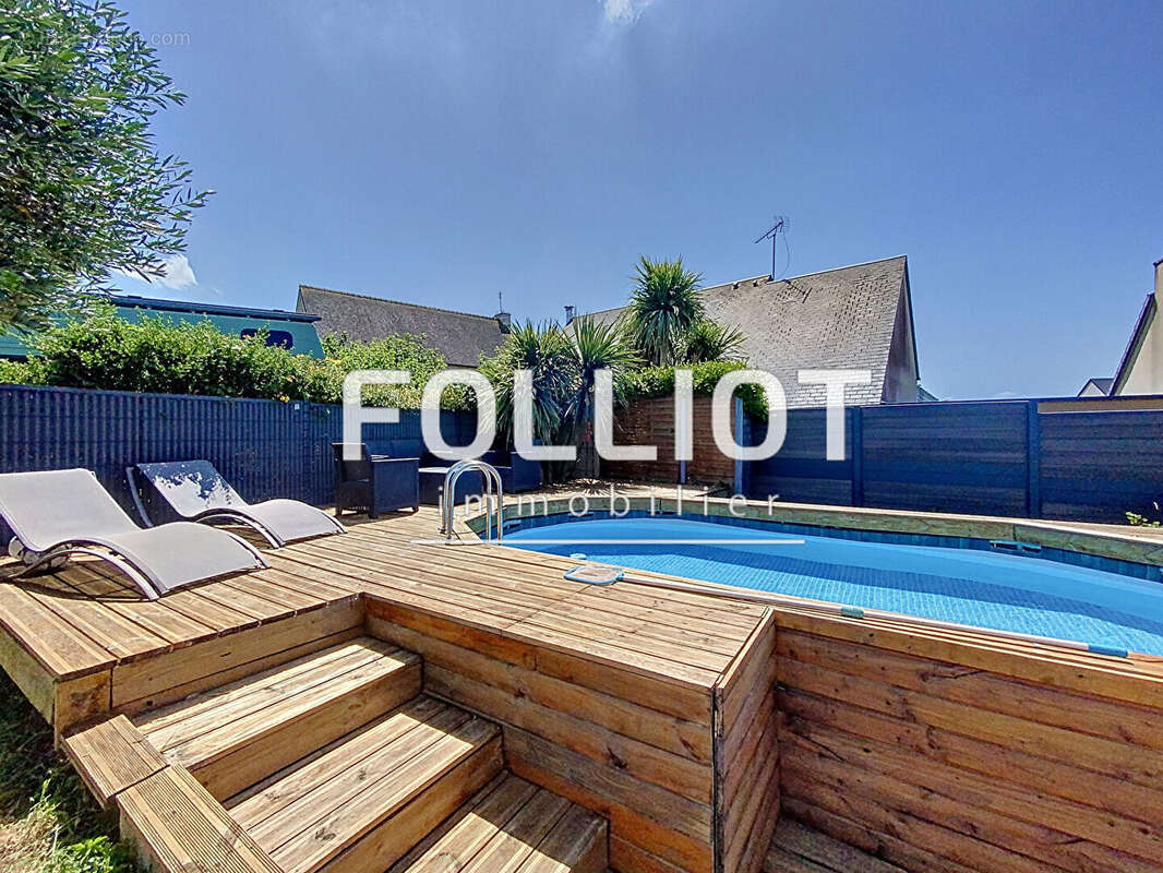 Maison à SAINT-PAIR-SUR-MER