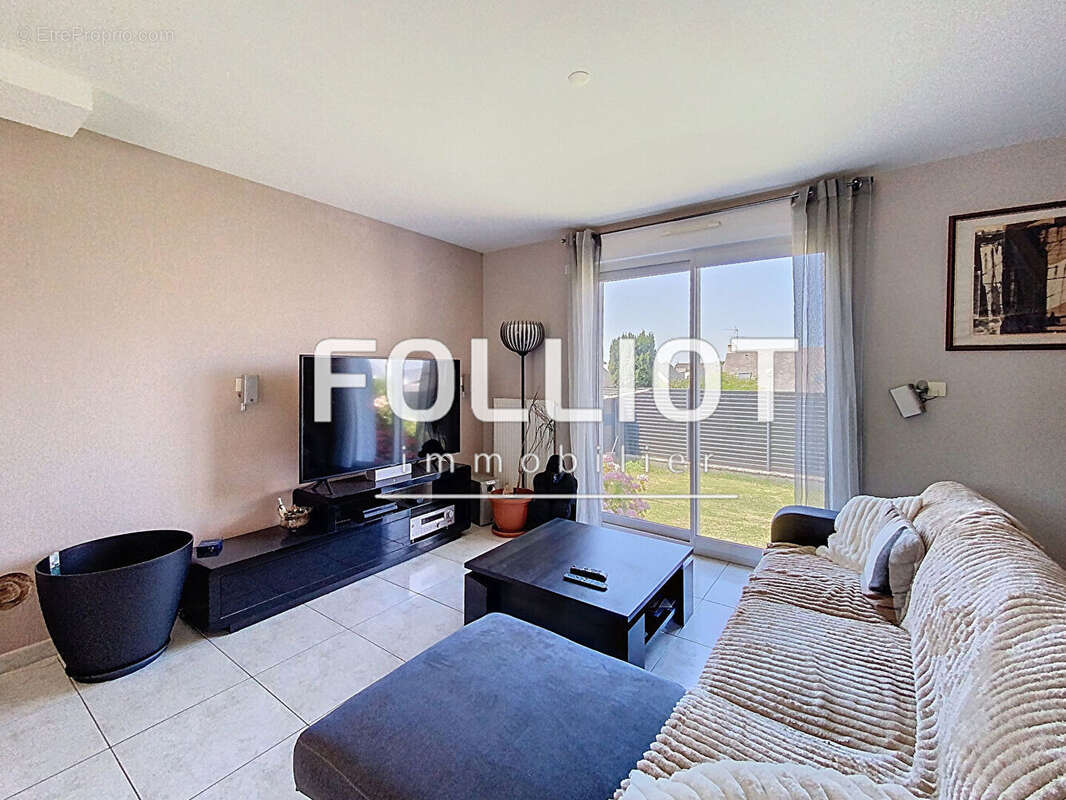 Maison à SAINT-PAIR-SUR-MER