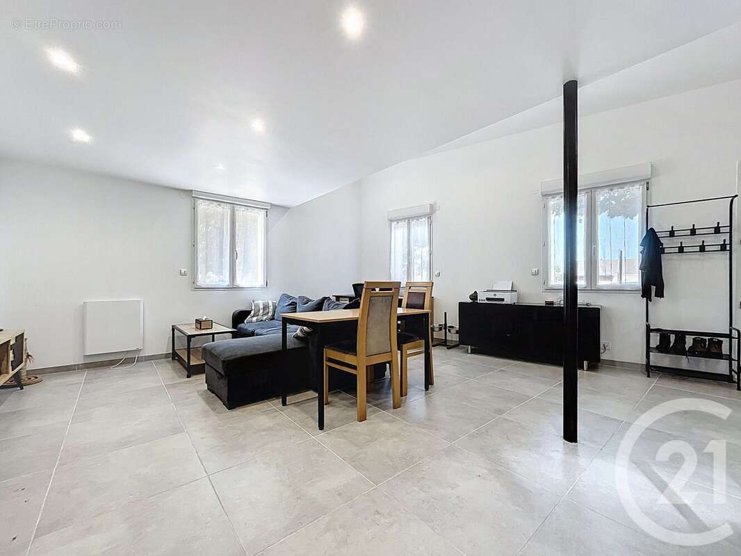 Appartement à NANGIS