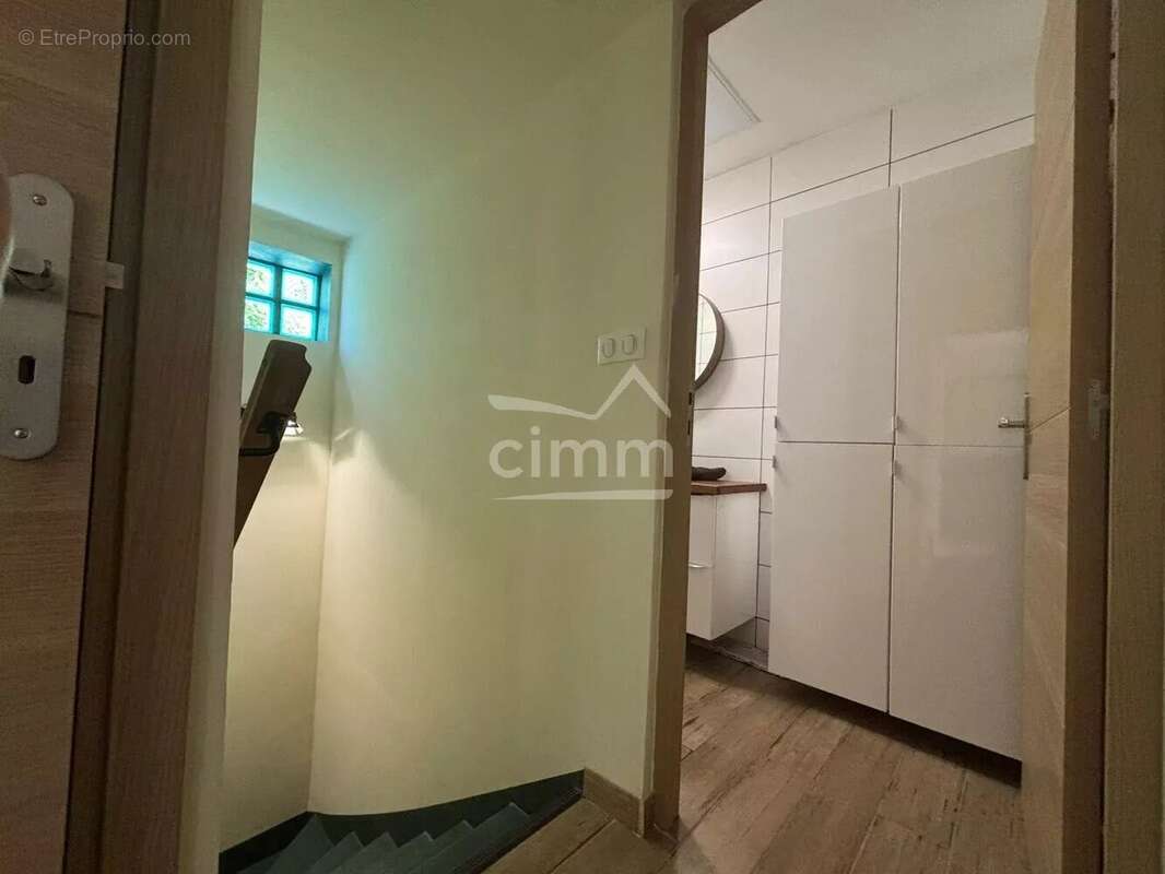 Maison à SAINT-PIERRE-AVEZ