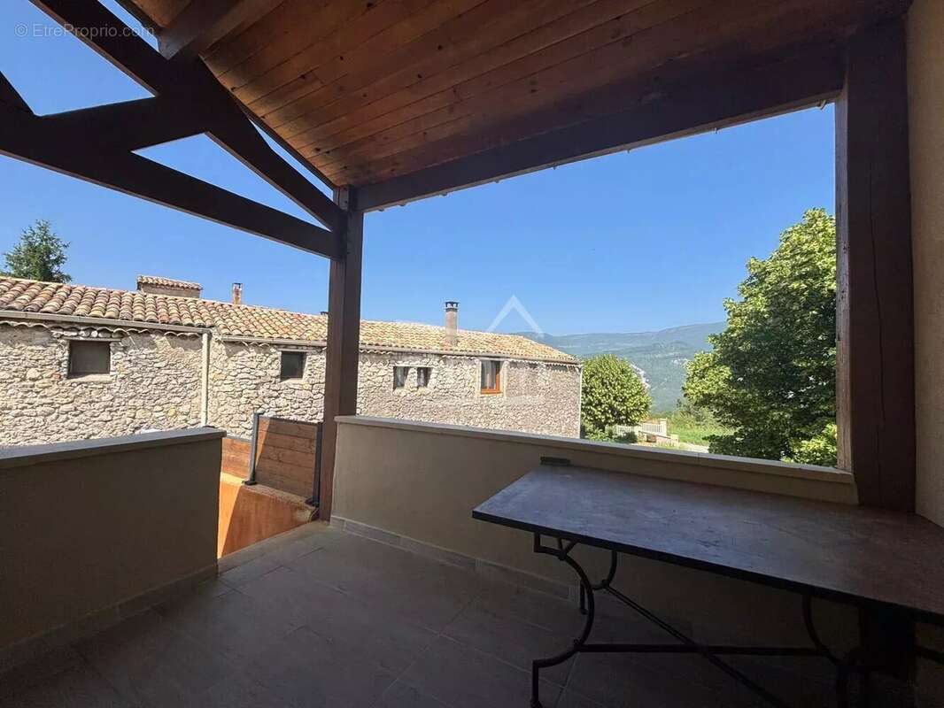 Maison à SAINT-PIERRE-AVEZ