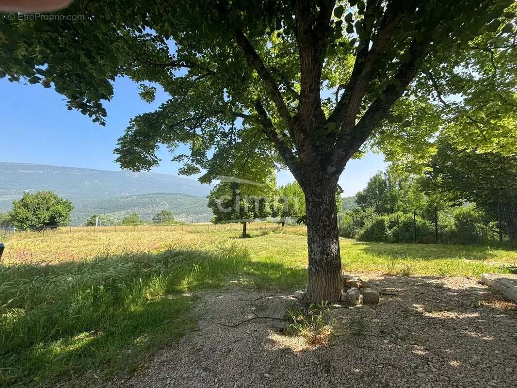 Maison à SAINT-PIERRE-AVEZ