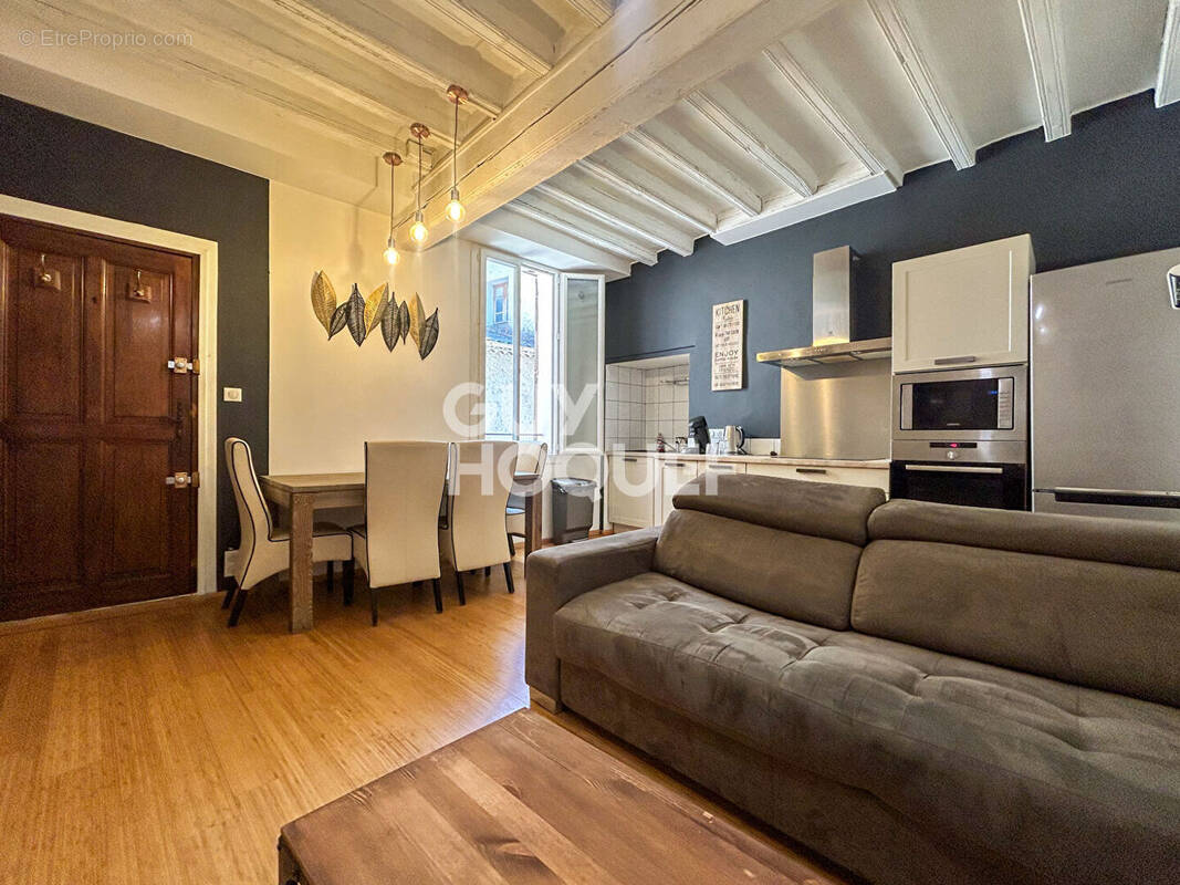 Appartement à L&#039;ISLE-SUR-LA-SORGUE