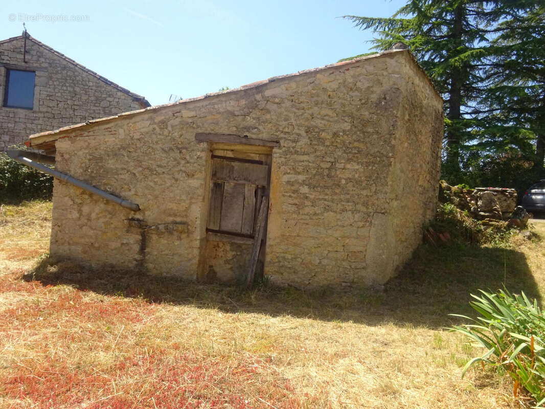 citerne - Maison à CAHORS