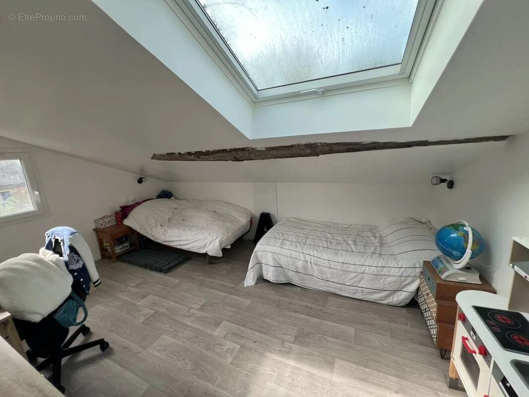 Maison à VIC-FEZENSAC