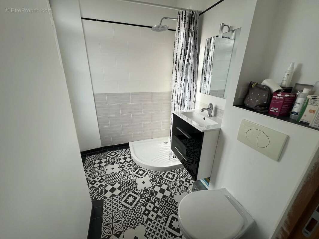 Maison à VIC-FEZENSAC