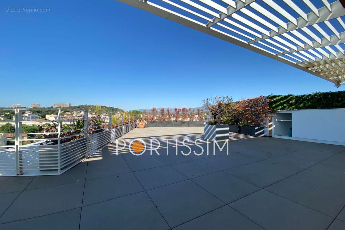 Appartement à CAGNES-SUR-MER