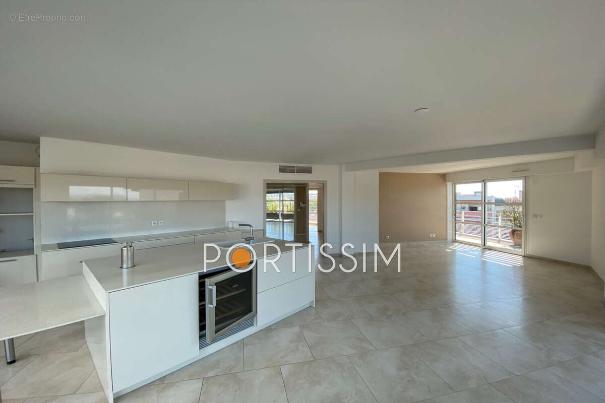 Appartement à CAGNES-SUR-MER