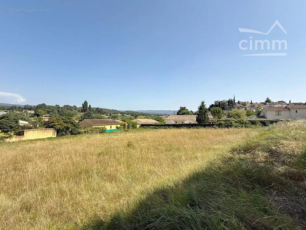 Terrain à MORMOIRON