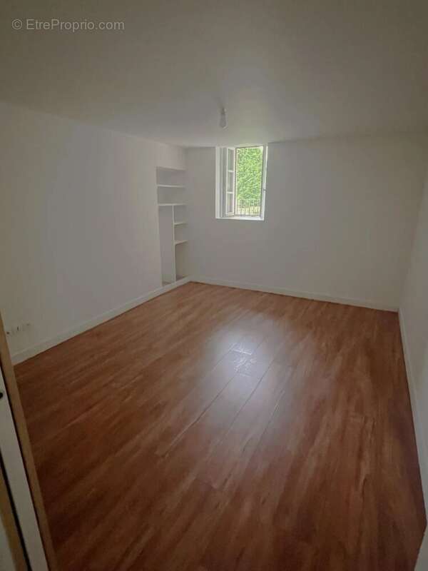 Appartement à BOUTIGNY-SUR-ESSONNE