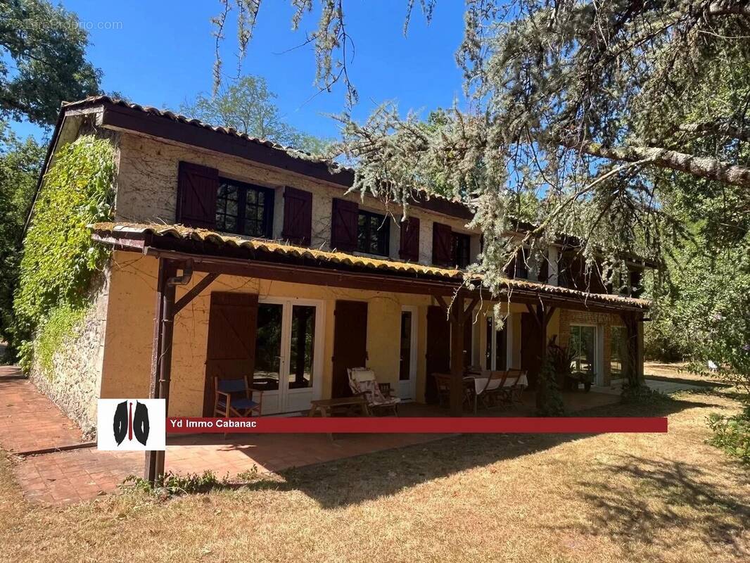 Maison à LANDIRAS
