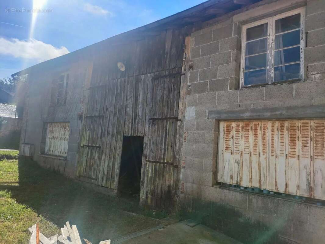 Maison à ORADOUR-SUR-VAYRES