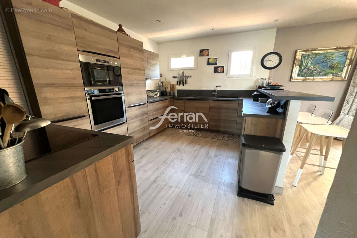 Maison à TRANS-EN-PROVENCE