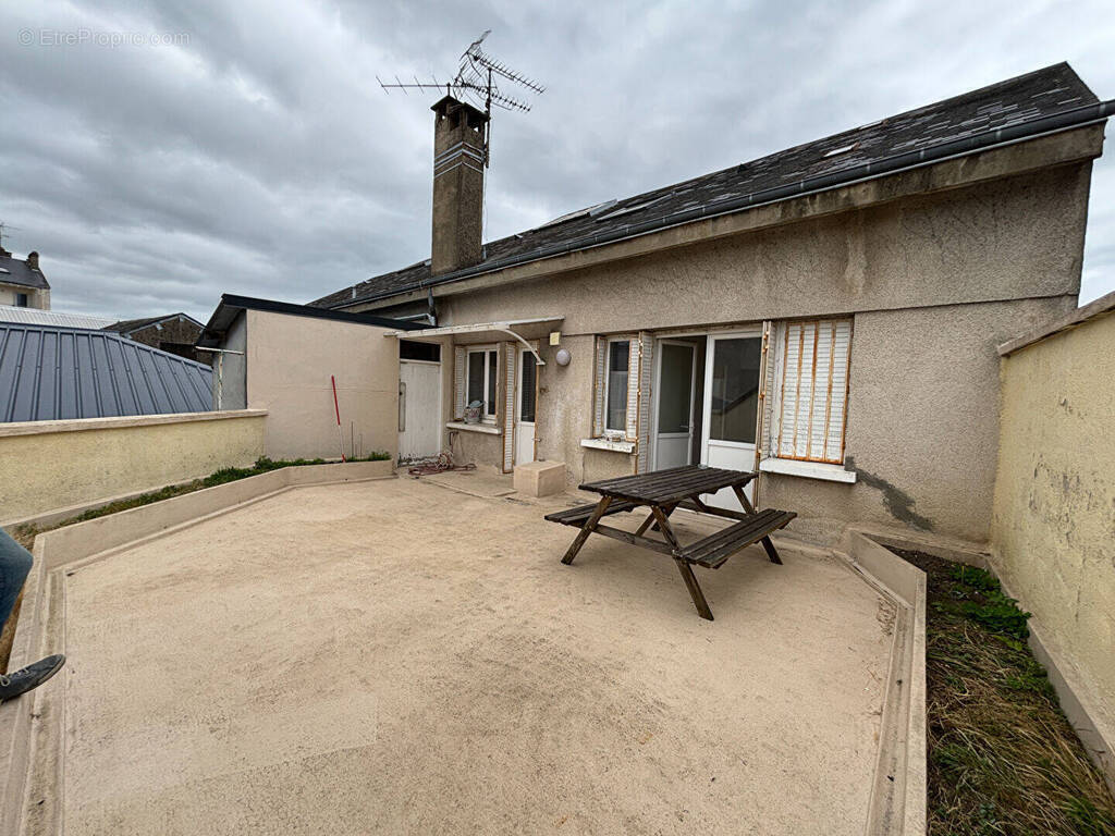 Commerce à CHATEAUROUX