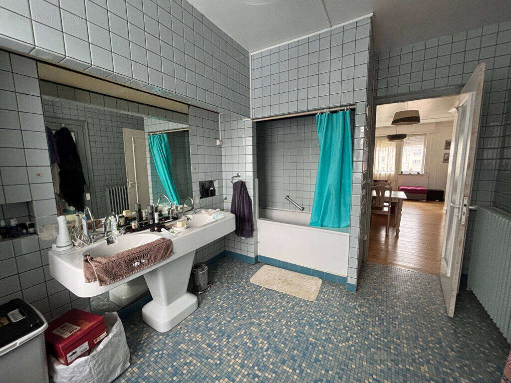 Commerce à CHATEAUROUX