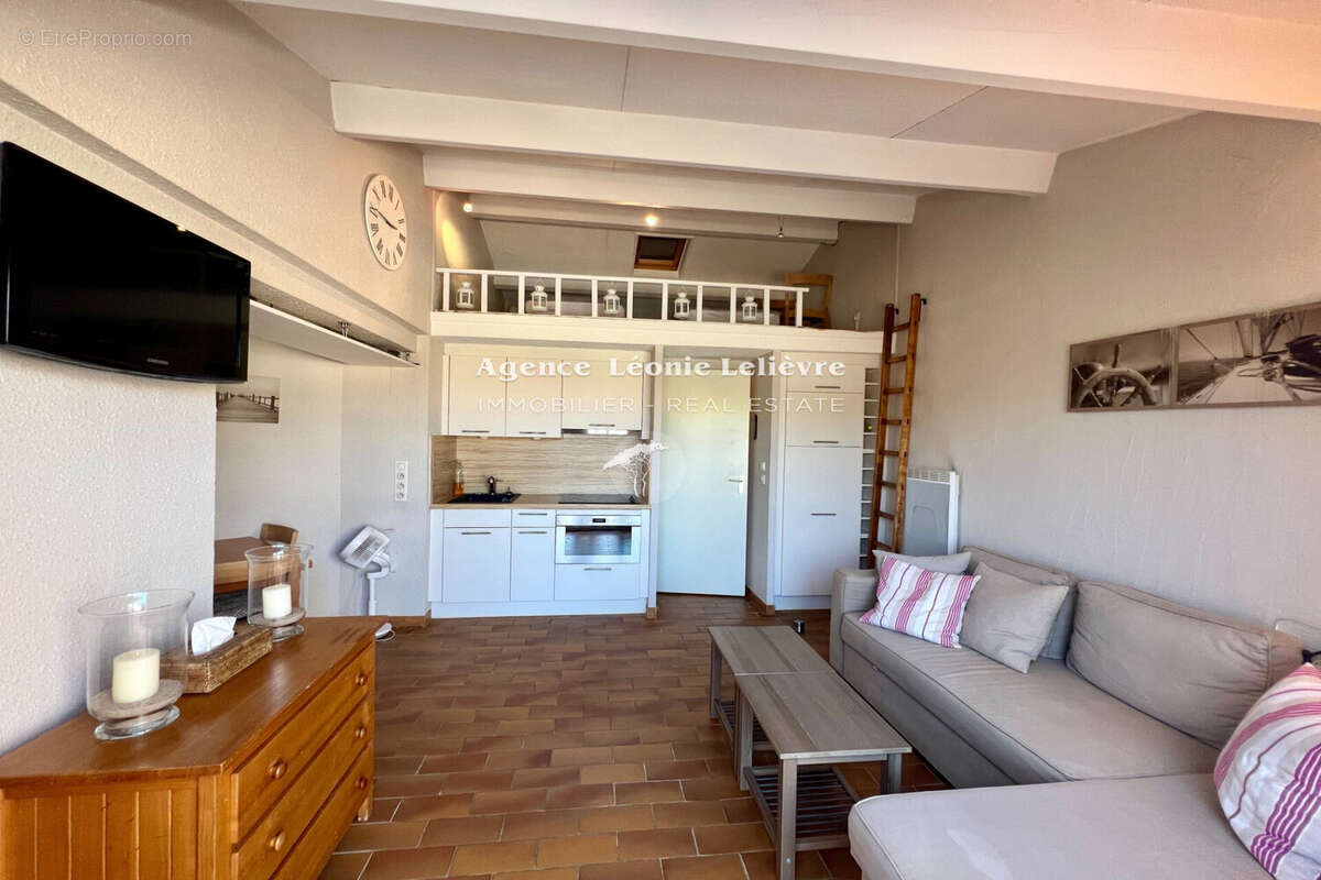 Appartement à LES ISSAMBRES