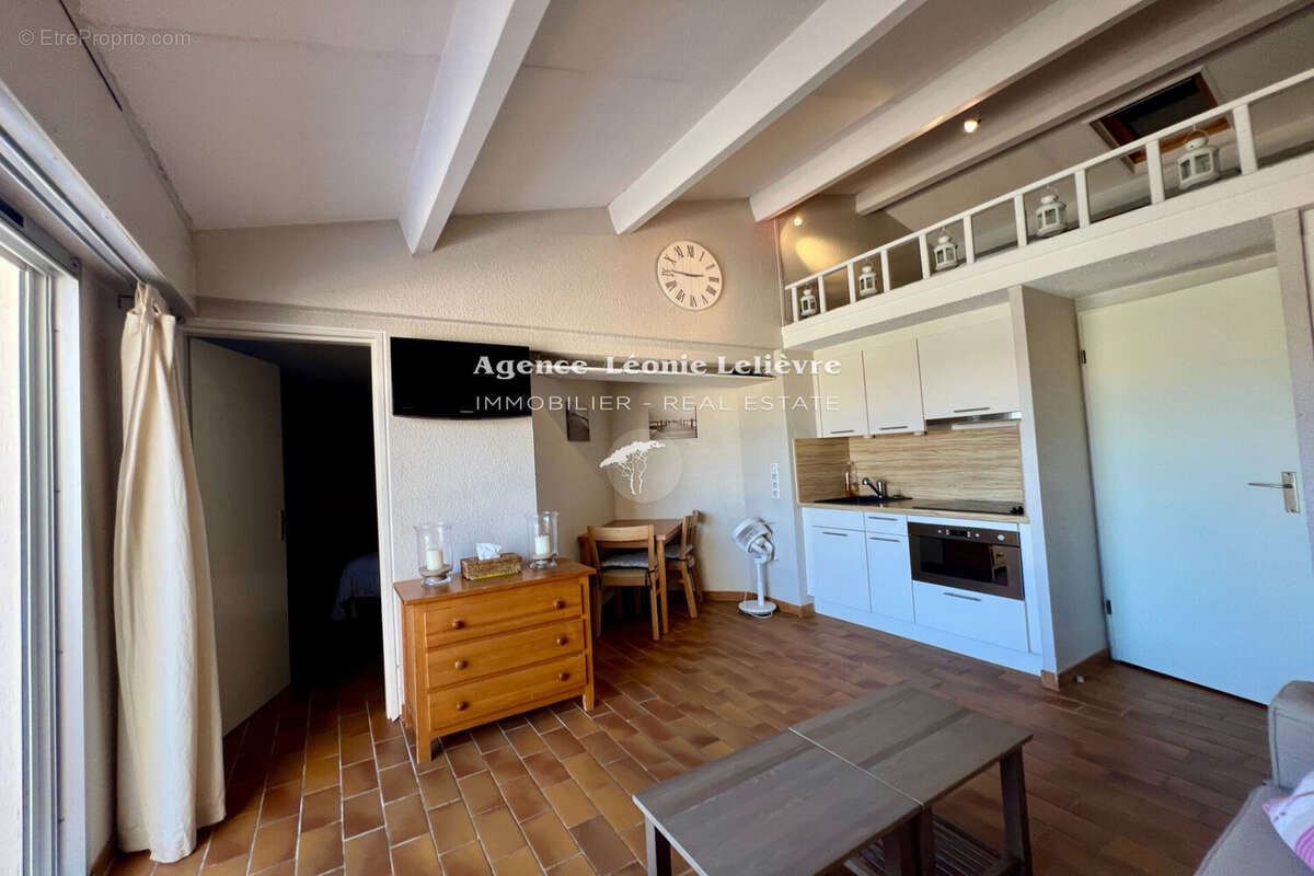 Appartement à LES ISSAMBRES