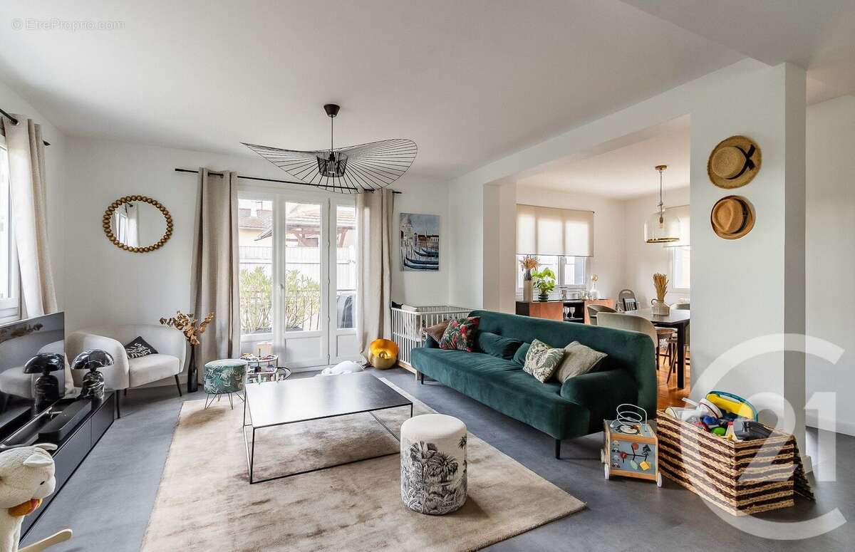 Maison à LOIRE-SUR-RHONE