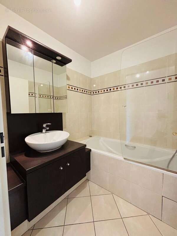 Appartement à RUEIL-MALMAISON